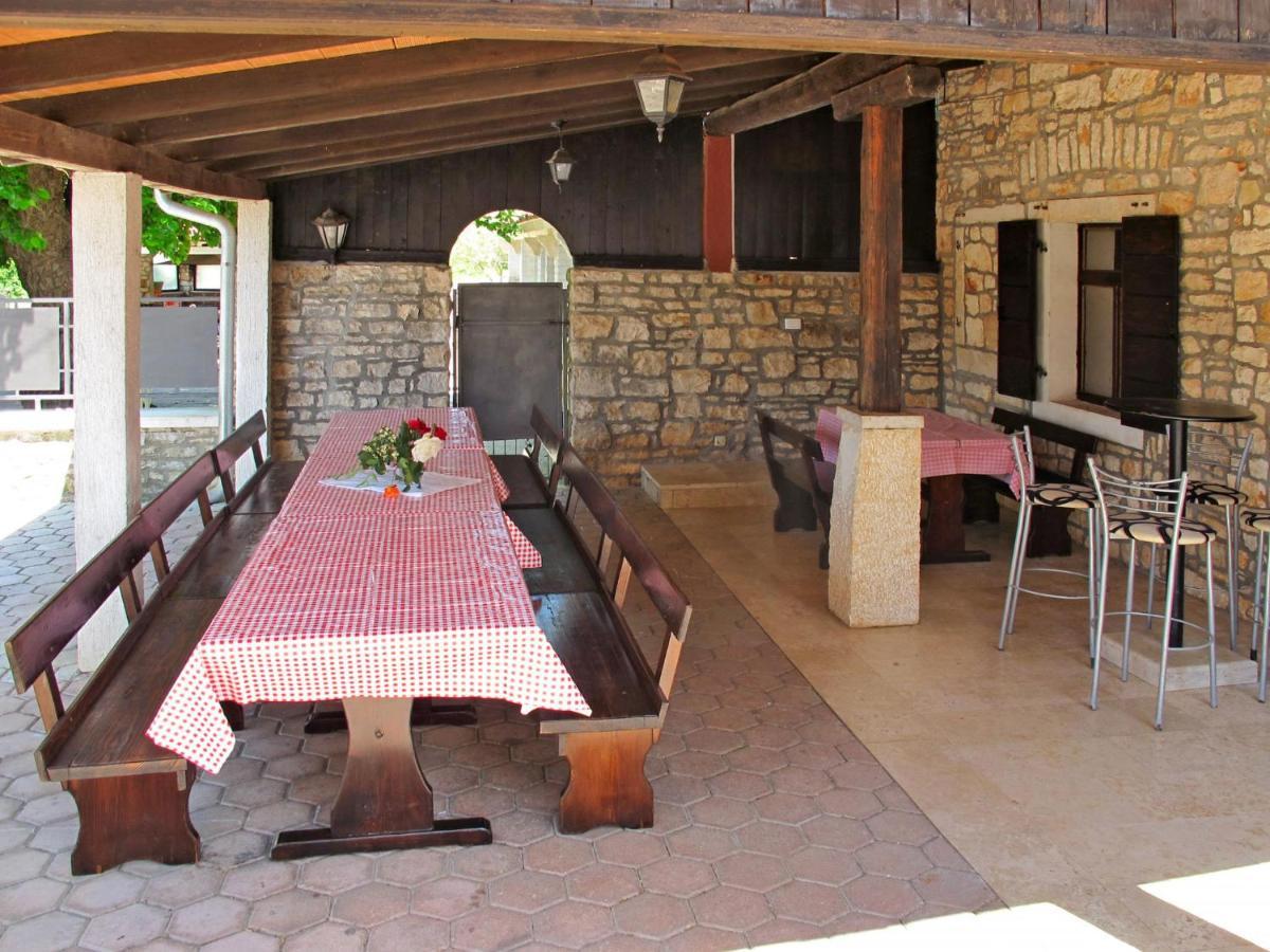 Holiday Home Cittanobile - Kst410 By Interhome Tinjan Ngoại thất bức ảnh
