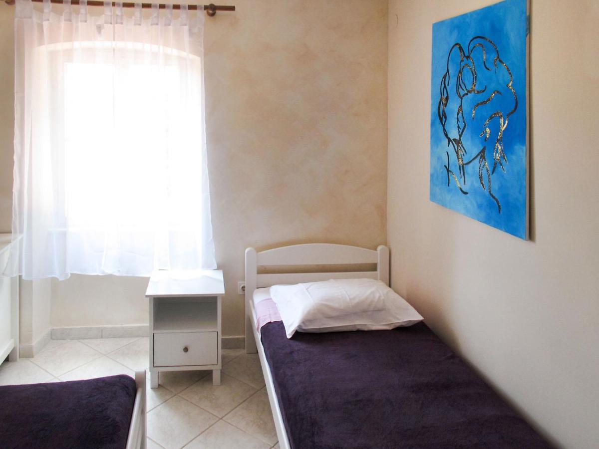 Holiday Home Cittanobile - Kst410 By Interhome Tinjan Ngoại thất bức ảnh